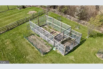 15615 Whispering Knoll Court, Hillsboro, VA 20132 - Photo 44