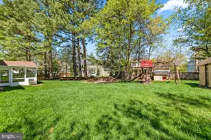 10217 McKean Ct, Great Falls, VA 22066 - Photo 40