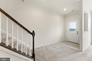 42396 Benfold Square, Brambleton, VA 20148 - Photo 4