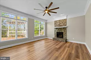 20543 Chapin Ct, Sterling, VA 20165 - Photo 16