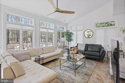 22579 Forest Manor Drive, Ashburn, VA 20148 - Photo 18