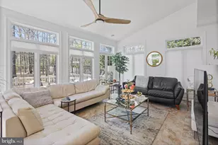 22579 Forest Manor Dr, Ashburn, VA 20148 - Photo 18