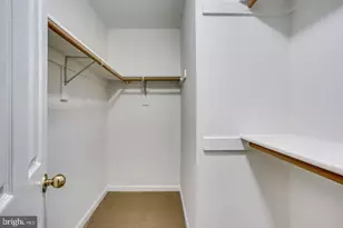 25242 Dunvegan Square, Chantilly, VA 20152 - Photo 18