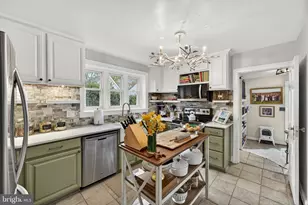 700 W Washington St, Middleburg, VA 20117 - Photo 12