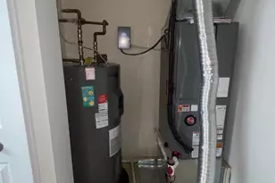 113 Prosperity Ave SE, Leesburg, VA 20175 - Photo 18