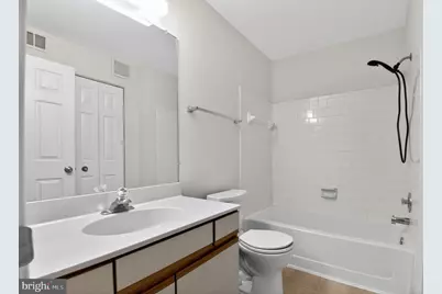 113 Prosperity Avenue SE #C, Leesburg, VA 20175 - Photo 16