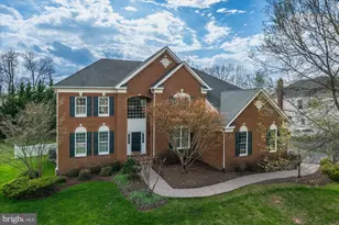 20251 Kiawah Island Dr, Ashburn, VA 20147 - Photo 2