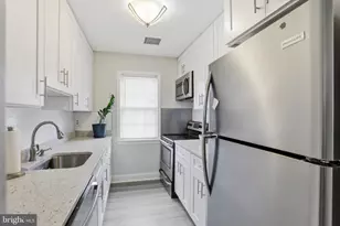 207 Dry Mill Rd SW, Leesburg, VA 20175 - Photo 10
