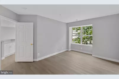 21850 Locomotive Terrace #202, Sterling, VA 20166 - Photo 30