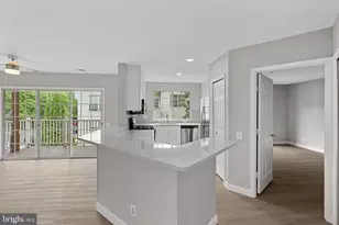 21850 Locomotive Terrace, Sterling, VA 20166 - Photo 16