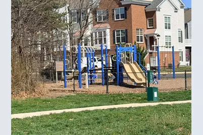 25491 Amber Gate Terrace, Chantilly, VA 20152 - Photo 2