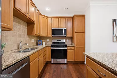23485 Buckland Farm Terrace, Ashburn, VA 20148 - Photo 10