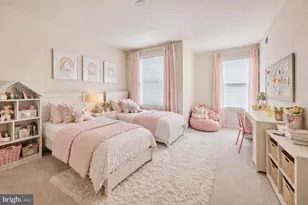 23400 Evening Primrose Square, Brambleton, VA 20148 - Photo 32