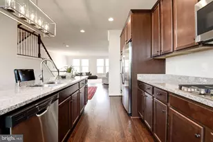 42482 Dogwood Glen Square, Sterling, VA 20166 - Photo 14