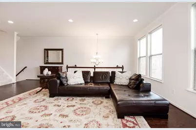 42482 Dogwood Glen Square, Sterling, VA 20166 - Photo 10