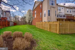 43164 Crosswind Terrace, Broadlands, VA 20148 - Photo 8