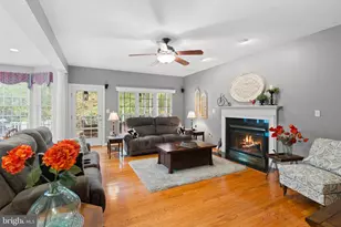 25758 S Village Dr, Chantilly, VA 20152 - Photo 20