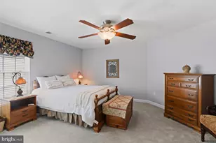 25758 S Village Dr, Chantilly, VA 20152 - Photo 36