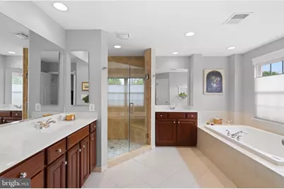 25758 S Village Drive, Chantilly, VA 20152 - Photo 30