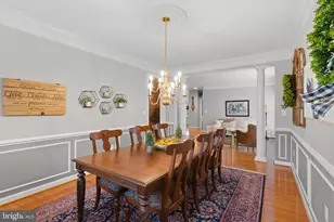 25758 S Village Dr, Chantilly, VA 20152 - Photo 12