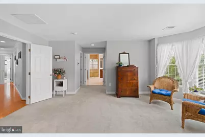 25758 S Village Drive, Chantilly, VA 20152 - Photo 28