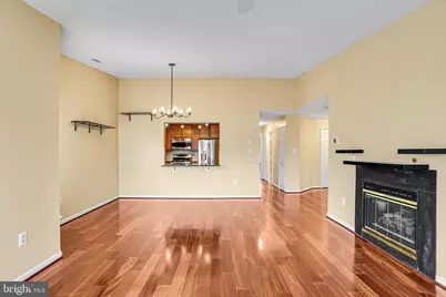 44118 Natalie Terrace #302, Ashburn, VA 20147 - Photo 6