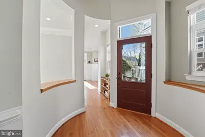 22826 Courtland Park Drive, Brambleton, VA 20148 - Photo 6