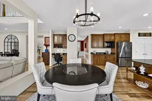 42758 Glenside Dr, Brambleton, VA 20148 - Photo 36