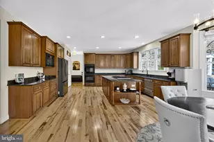 42758 Glenside Dr, Brambleton, VA 20148 - Photo 28