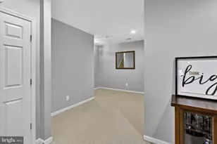 42758 Glenside Dr, Brambleton, VA 20148 - Photo 102