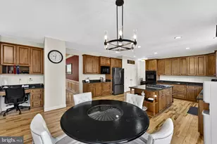 42758 Glenside Dr, Brambleton, VA 20148 - Photo 44