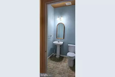 45689 Paddington Station, Sterling, VA 20166 - Photo 8