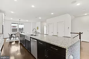 44742 Tiverton Sq, Ashburn, VA 20147 - Photo 18