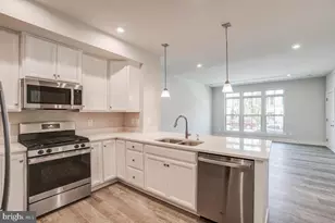 43004 Prophecy Terrace, Sterling, VA 20166 - Photo 12