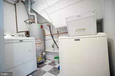 322 Sugarland Run Drive, Sterling, VA 20164 - Photo 24