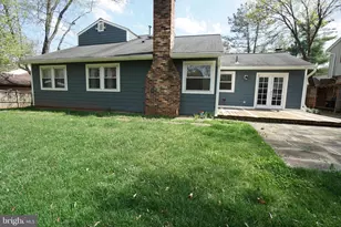 322 Sugarland Run Dr, Sterling, VA 20164 - Photo 42