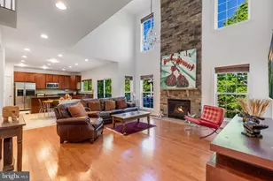 21648 Trask Pl, Ashburn, VA 20147 - Photo 6