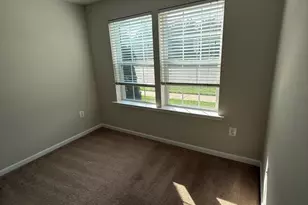 25680 Pleasant Valley Rd, Chantilly, VA 20152 - Photo 6