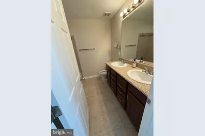 25680 Pleasant Valley Road, Chantilly, VA 20152 - Photo 32