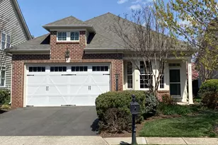 20598 Crescent Pointe Pl, Ashburn, VA 20147 - Photo 2