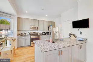 47725 Sandbank Square, Sterling, VA 20165 - Photo 12