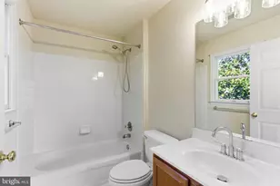 43694 Frost Ct, Ashburn, VA 20147 - Photo 42