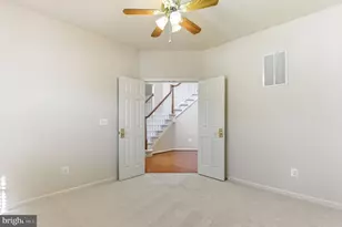 43694 Frost Ct, Ashburn, VA 20147 - Photo 10