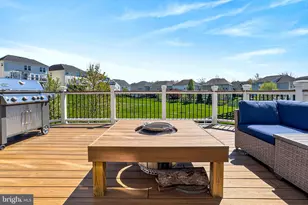 42308 Guildhall Dr, Ashburn, VA 20148 - Photo 32