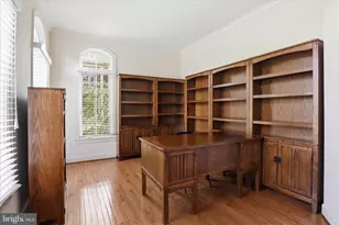 23059 Bronstein Ln, Brambleton, VA 20148 - Photo 10