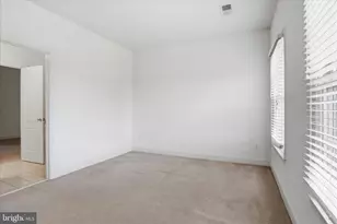 23059 Bronstein Ln, Brambleton, VA 20148 - Photo 46