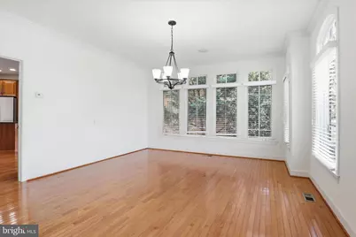 23059 Bronstein Lane, Brambleton, VA 20148 - Photo 12