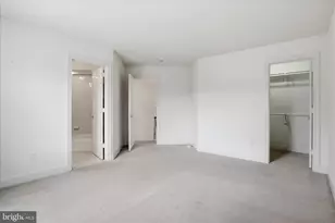 23059 Bronstein Ln, Brambleton, VA 20148 - Photo 54