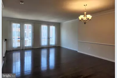 25020 Cambridge Hill Terrace, Chantilly, VA 20152 - Photo 2