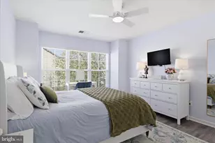 42787 Chatelain Cir, Brambleton, VA 20148 - Photo 40